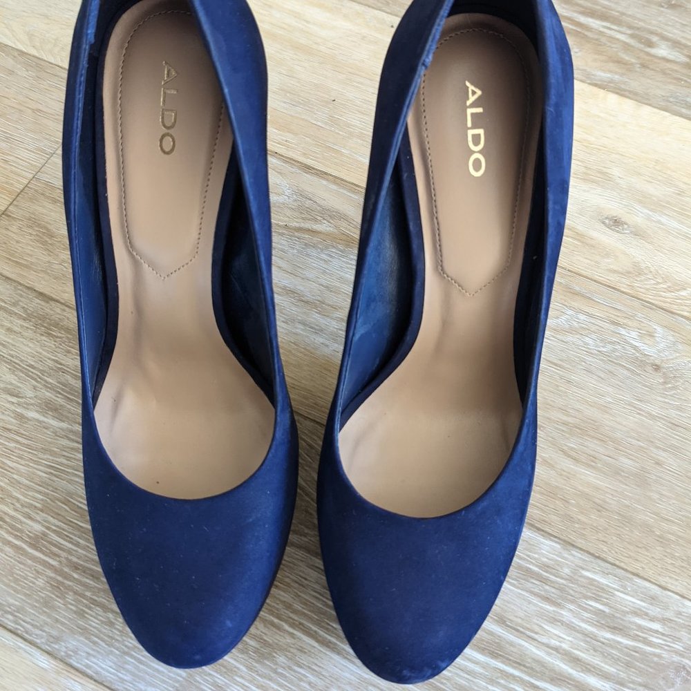 Aldo Blue Suede Pumps
